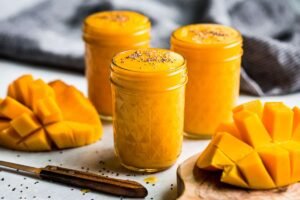 mango-smoothie